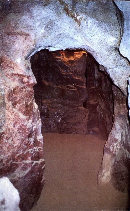 tunnel